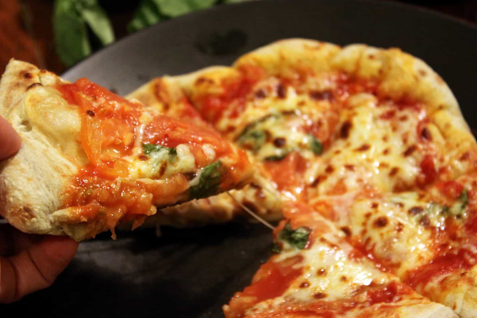 5 Minute Oven Neapolitan-Style Pizza. Seriously.