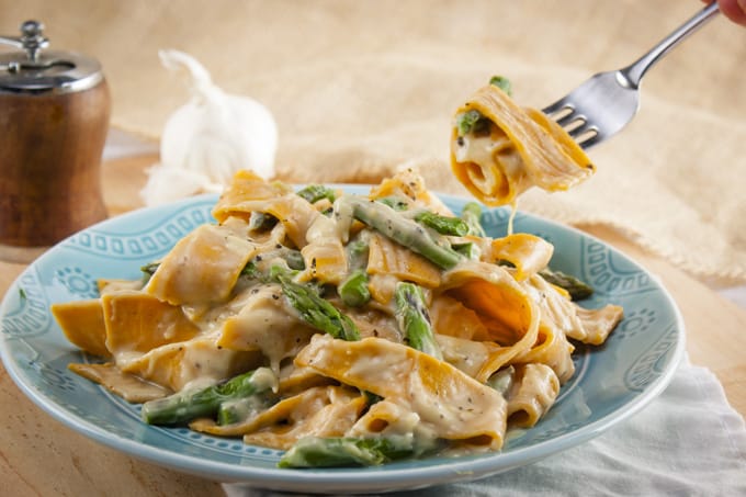 Vegan Fettuccine with Cauliflower “Alfredo”