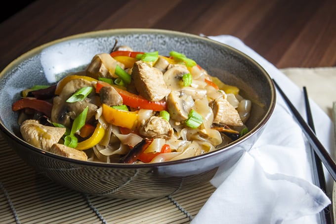 Light and healthy kung pao chicken with shirataki noodles