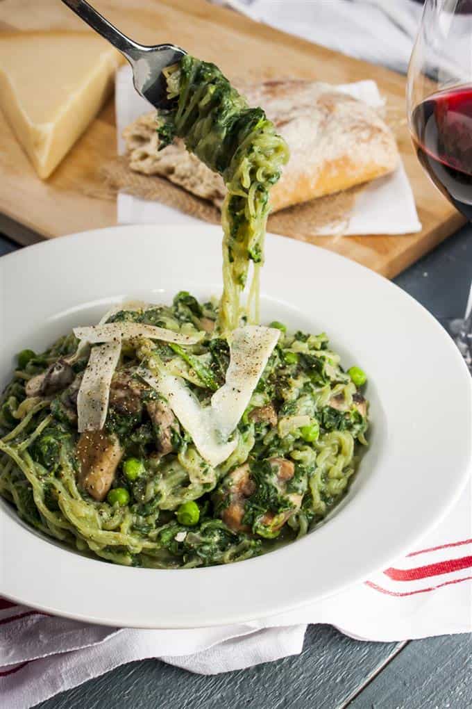 Super Skinny Shirataki Spinach Pasta Primavera